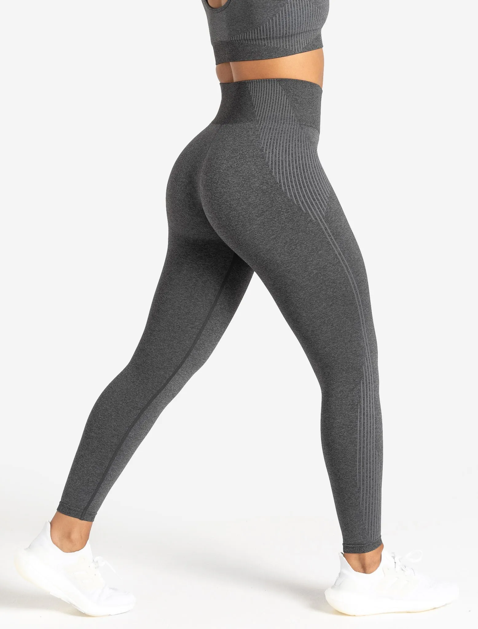 ADAPT 2.0 Seamless Leggings - Charcoal