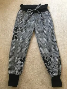 Black rose knit Track pocket pant