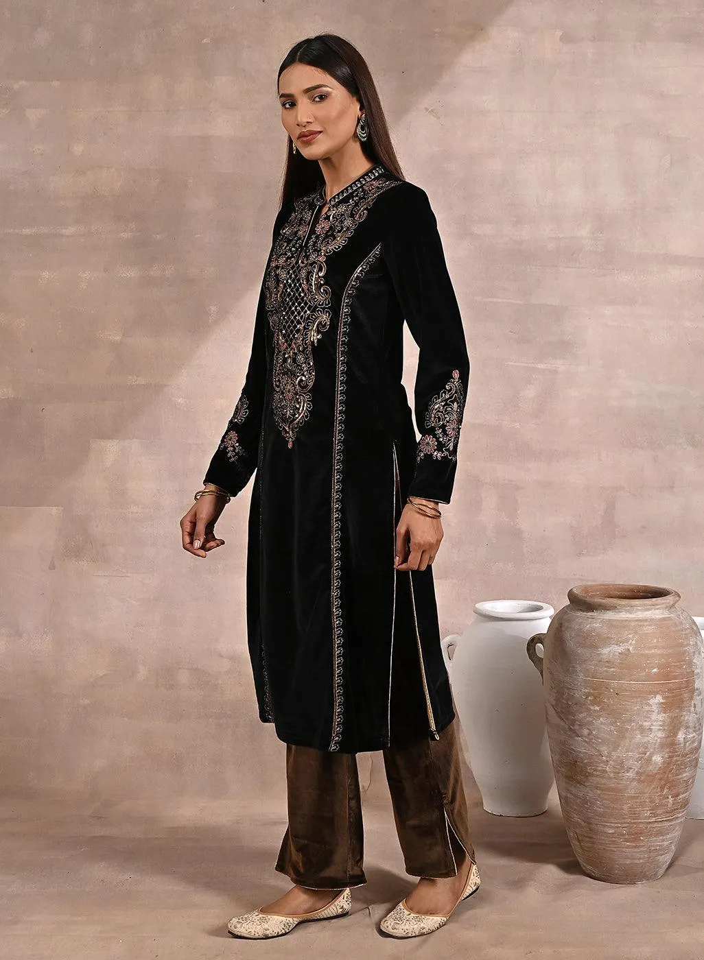 Black Velvet Kurta With Geometrical Sequins Work