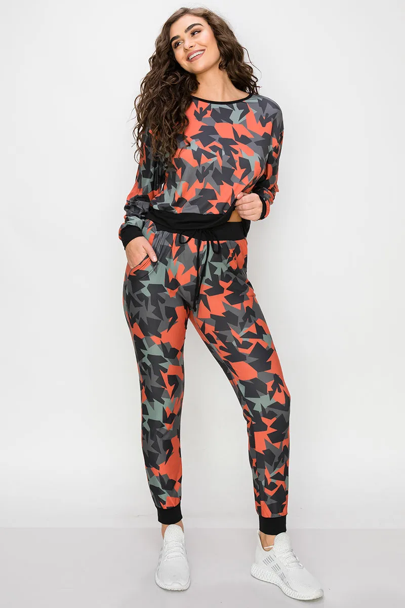 Complex Geo Print Print High-Rise Joggers