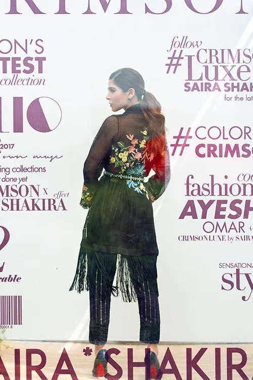 Crimson Luxe Luxury Chiffon by Saira Shakira '17 – Scenic – Noir