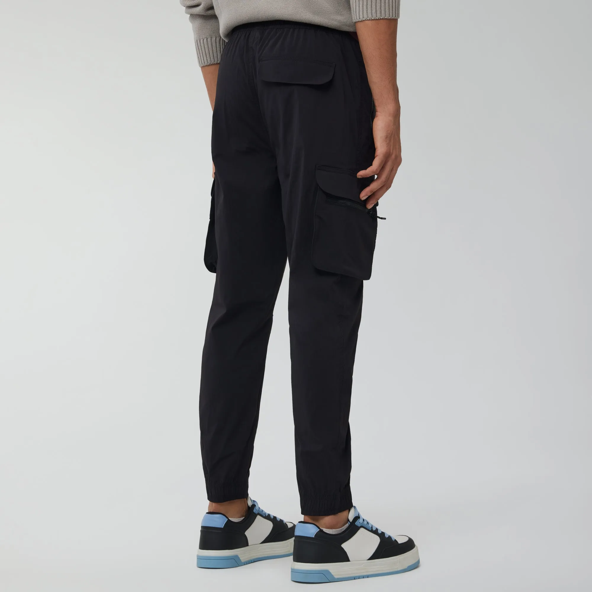 Cross_Sell Moveo Cargo Joggers Pitch Black