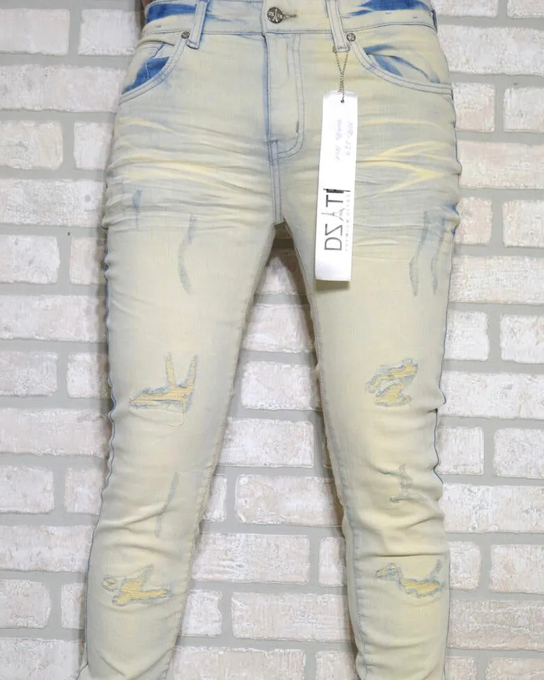 Distressed Super Stretch Jean