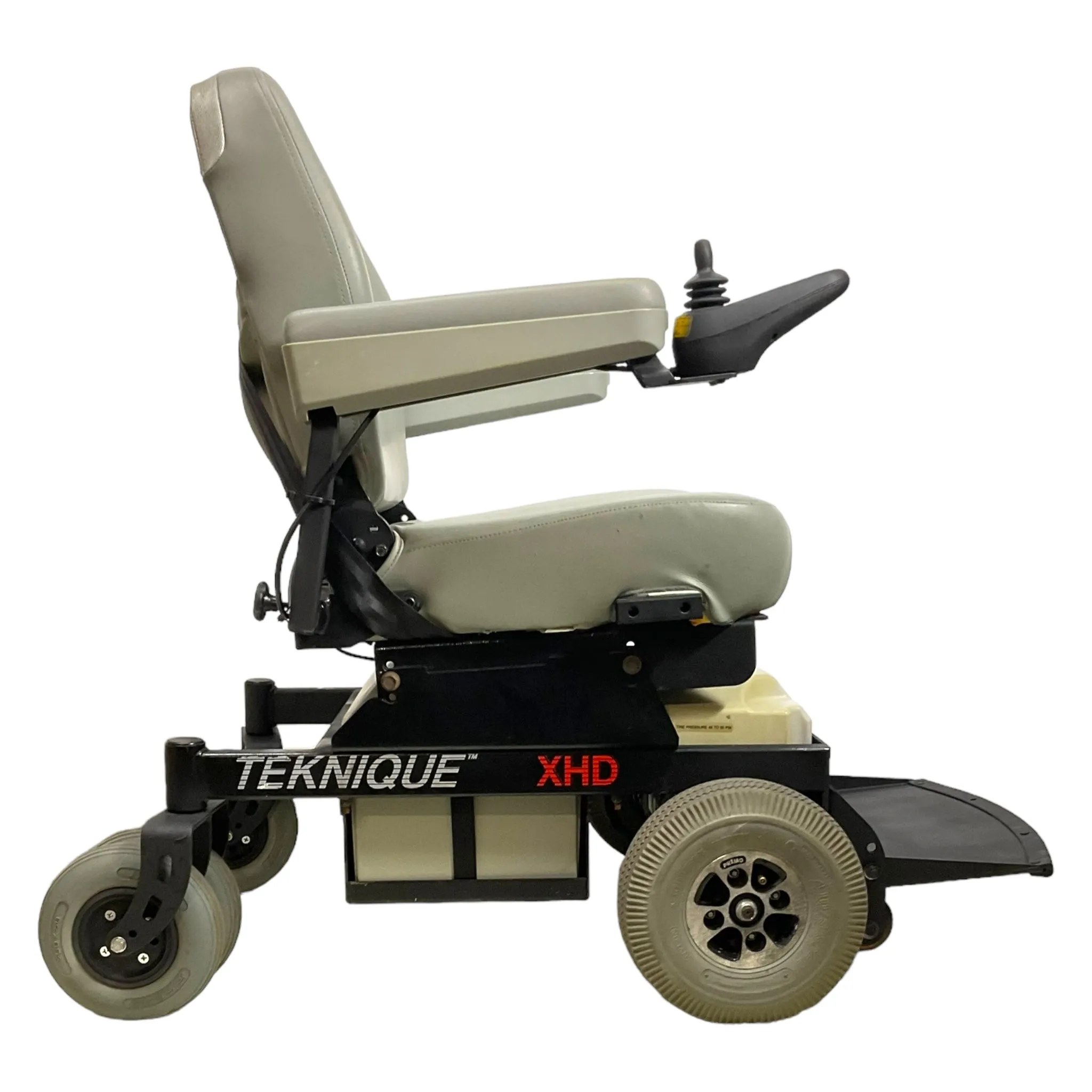 Hoveround Teknique XHD Heavy-Duty Power Wheelchair | 23 x 18 inch Seat | 450 LBS Capacity