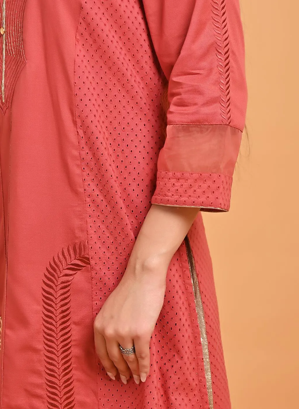 Light Maroon Embroidered Cotton Kurta with 3/4th Sleeves and Asymmetrical Hem