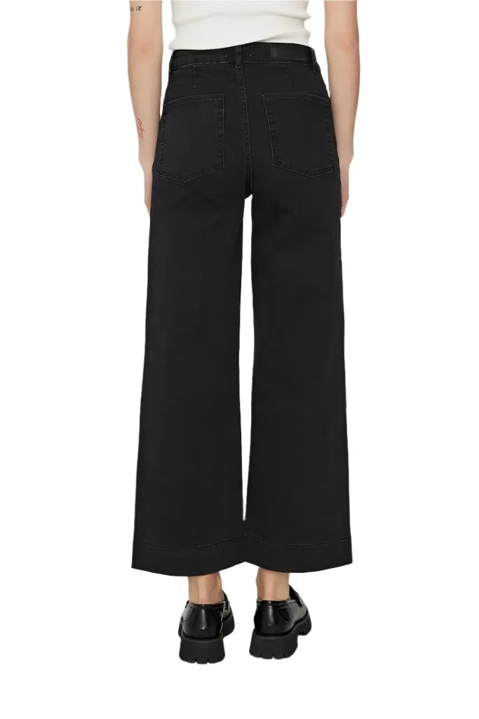 Numph Womens Paris Cropped Black Jeans Caviar