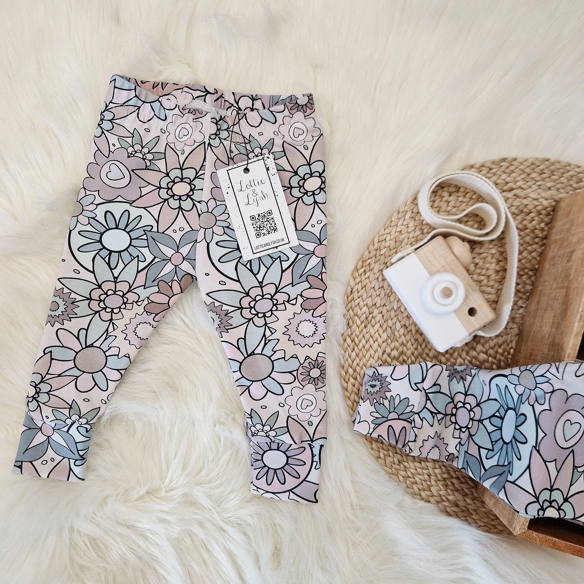 Pastel Floral Girls Printed Leggings