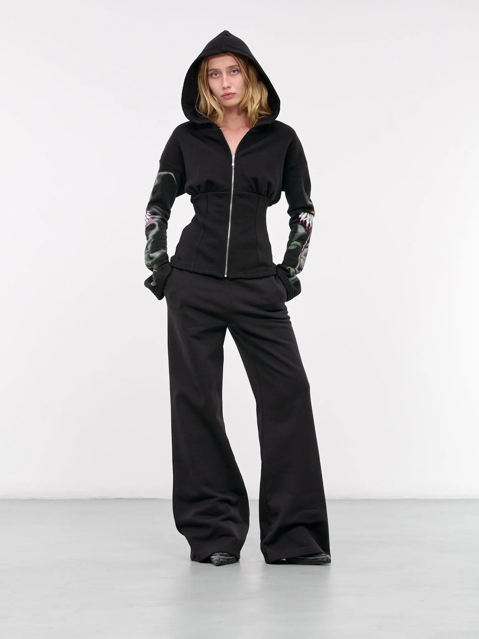 The Regina Track Pants (24IM2M0B080-THE-REGINA-BLACK)