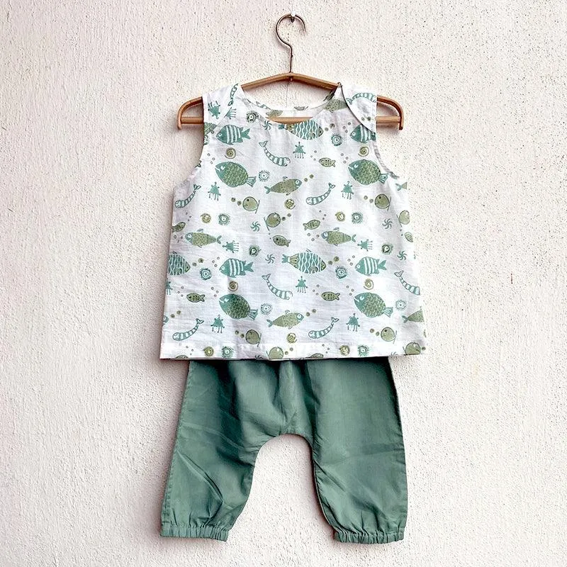 UNISEX ORGANIC KOI MINT JHABLA WITH MINT PANTS